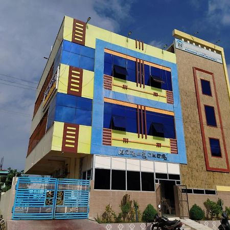 Prasanna Laxmi Residency Bhadrachalam Esterno foto